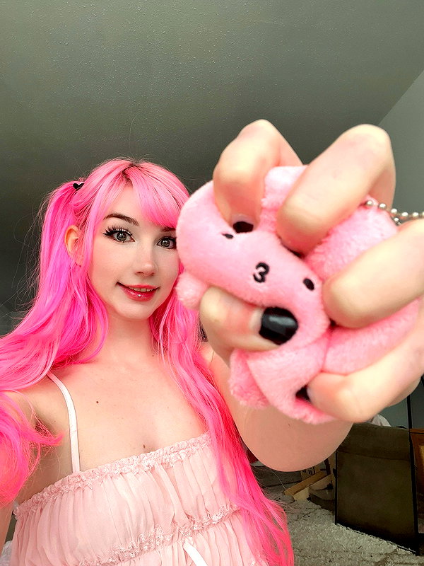 danielle.mercedie instagram image archive image