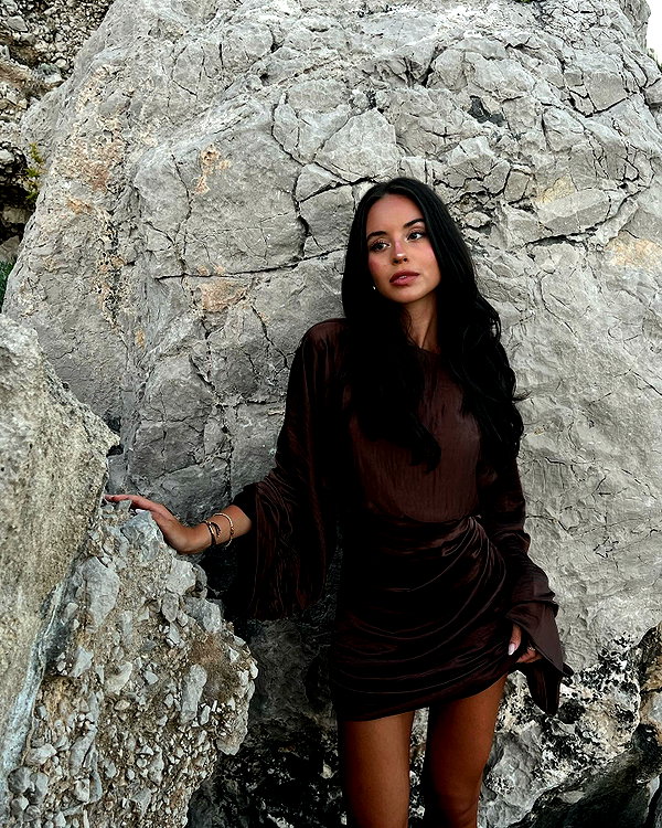zoeliss instagram image archive image