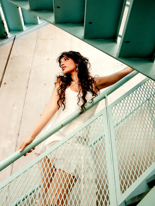 camila_cabello instagram image archive image
