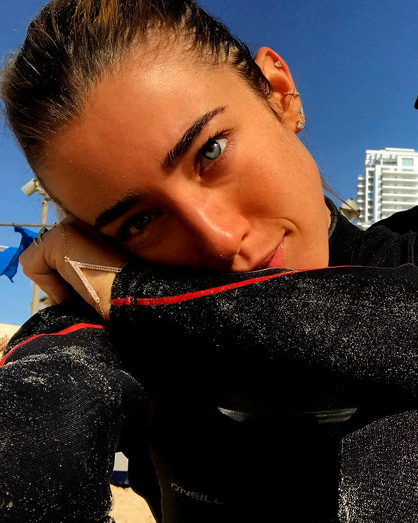 annezivi instagram image archive image
