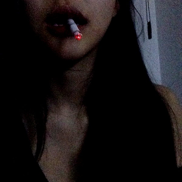Archived image from @heroineseen on Instagram