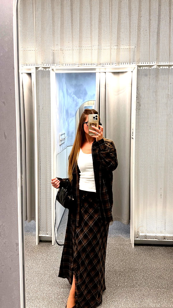 daniella_zeldis instagram image archive image