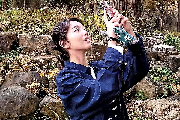 hyeweon__ instagram image archive image
