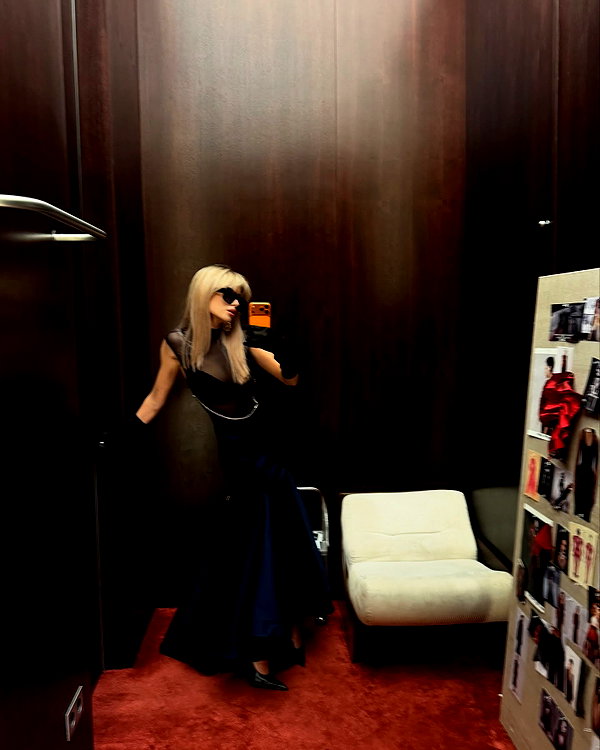 kkwwwv instagram image archive image