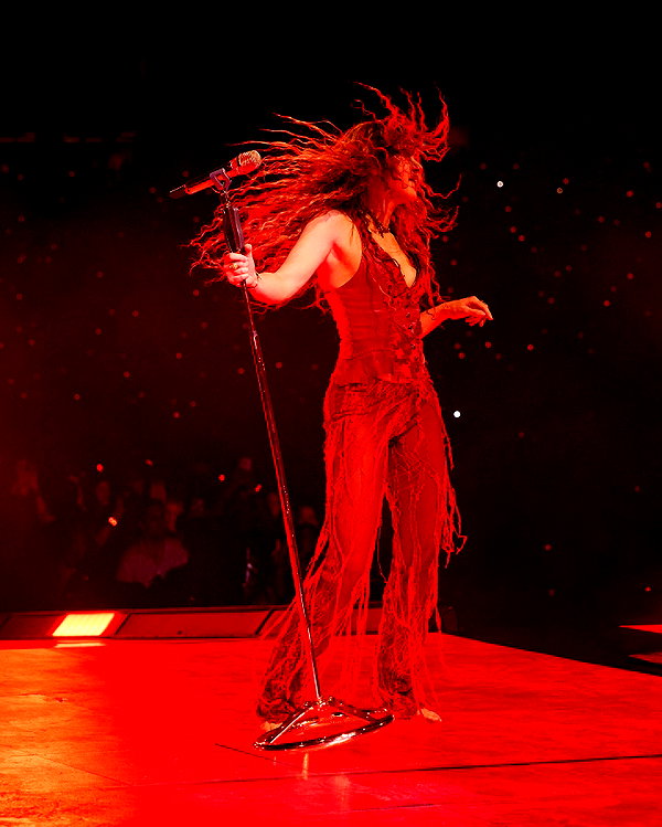 shakira instagram image archive image