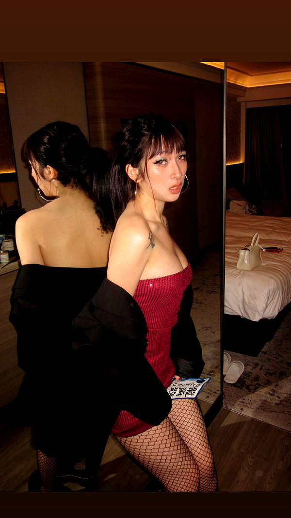 moka997k.y instagram image archive image