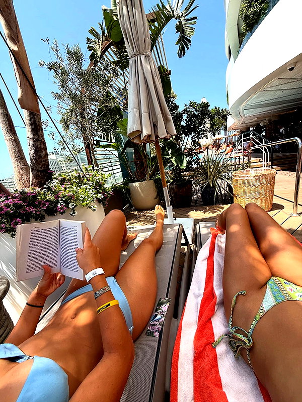 yuval_raz instagram image archive image