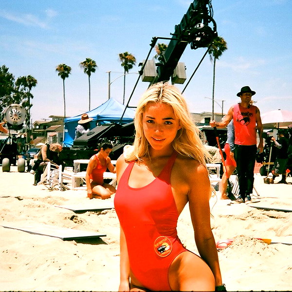 livvydunne instagram image archive image