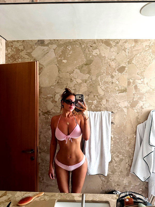 staskaranikolaou instagram image archive image