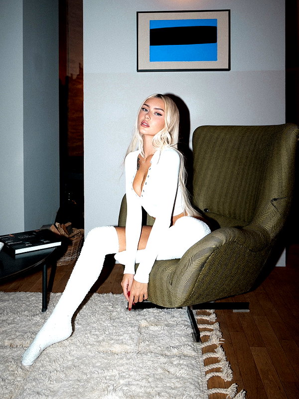 gwendolynceline instagram image archive image