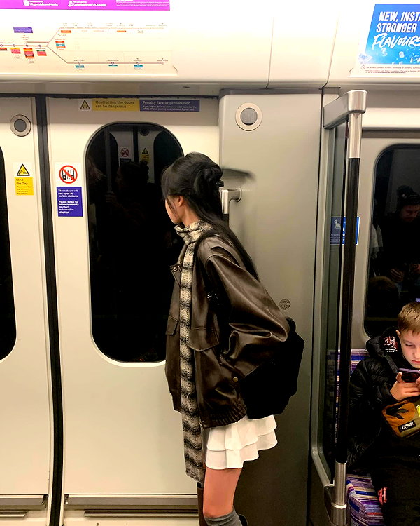 daxbin instagram image archive image