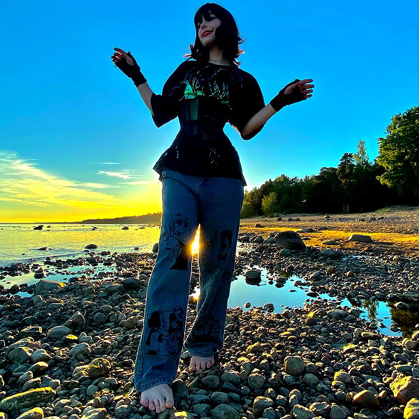 eva.mosevichhh instagram image archive image