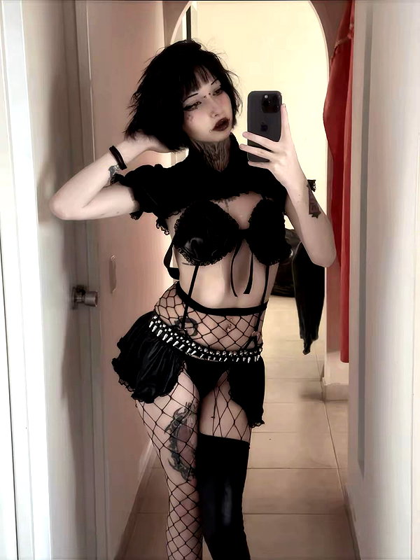 nyx_o_o_ instagram image archive image