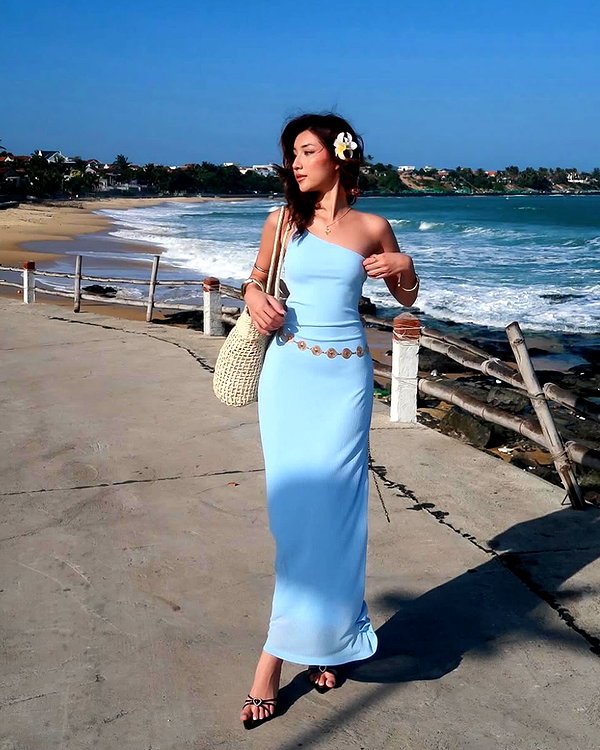 lyhythuedoxinh instagram image archive image