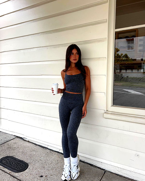 dekota_thompson instagram image archive image