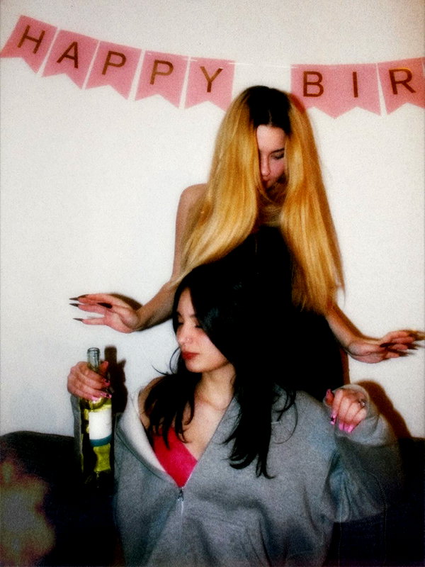 zoebaroniunreich instagram image archive image