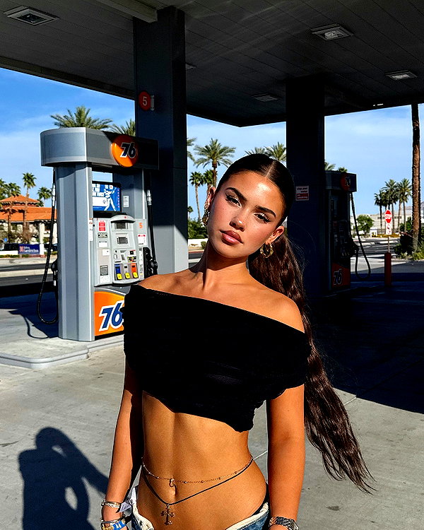 leahhalton instagram image archive image