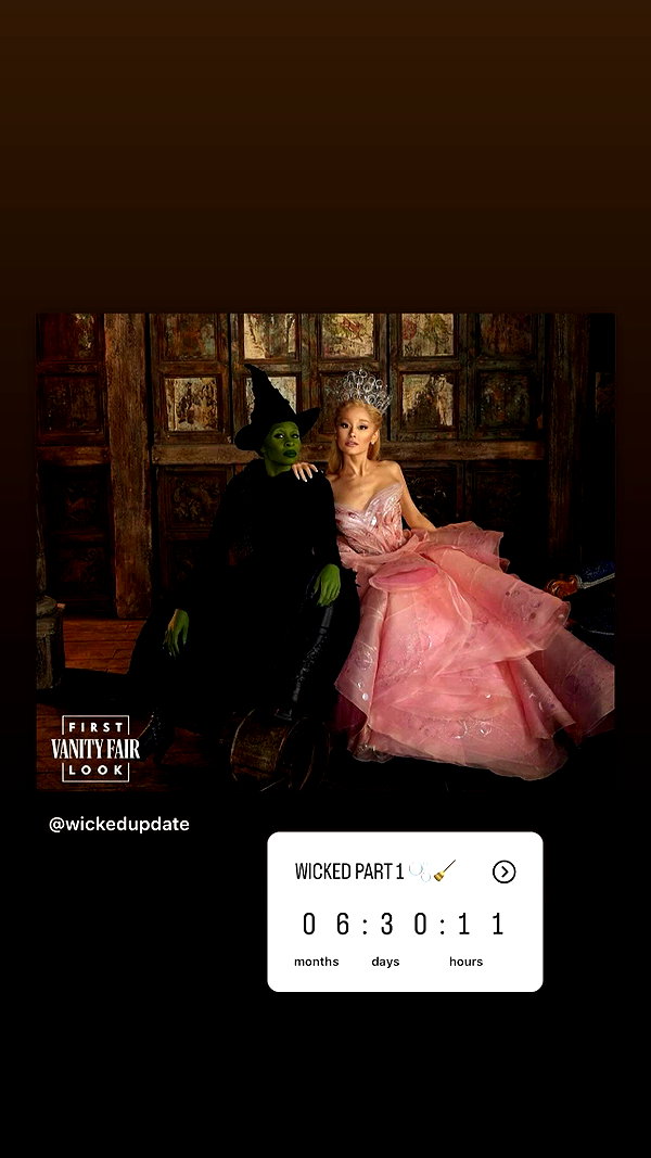 arianagrande instagram image archive image