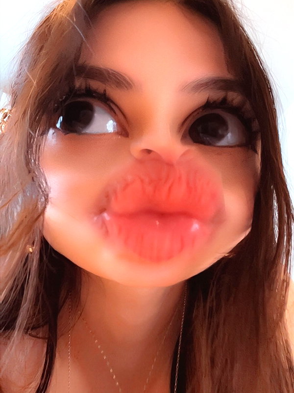cata.leyah instagram image archive image