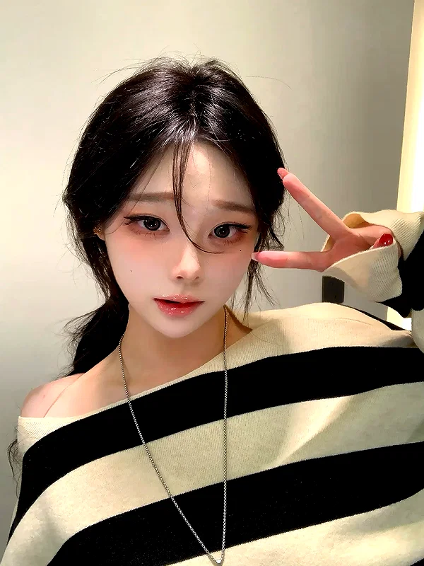 yingyinng_ instagram image archive image