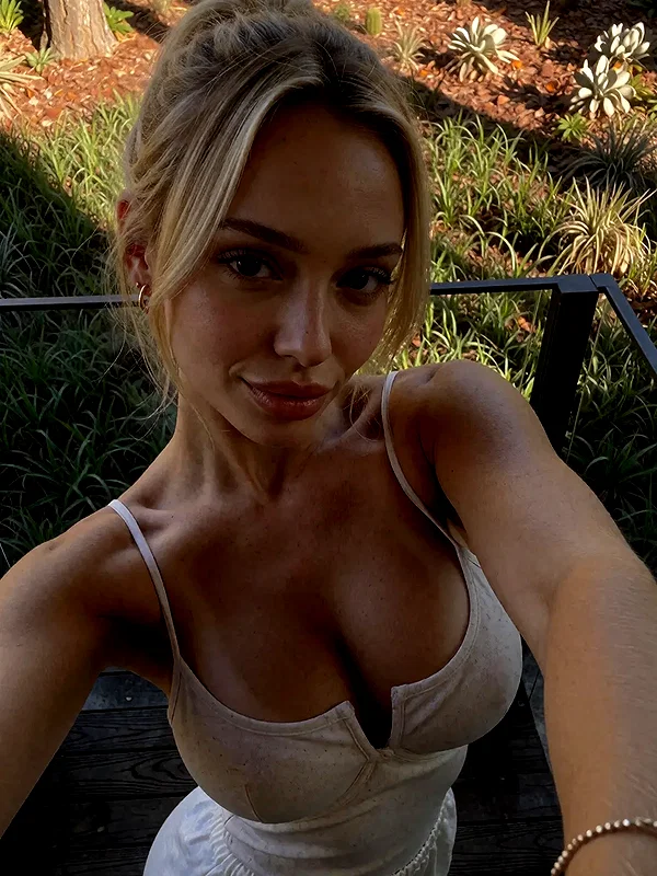 nova.lunn instagram image archive image