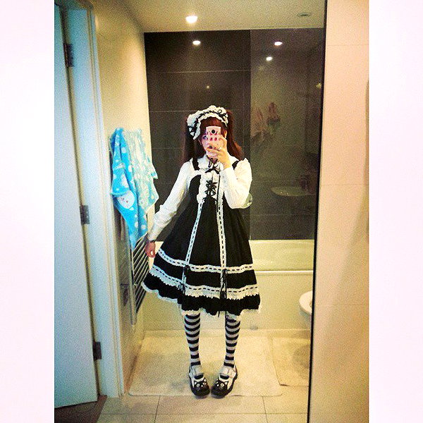 erokochiba instagram image archive image