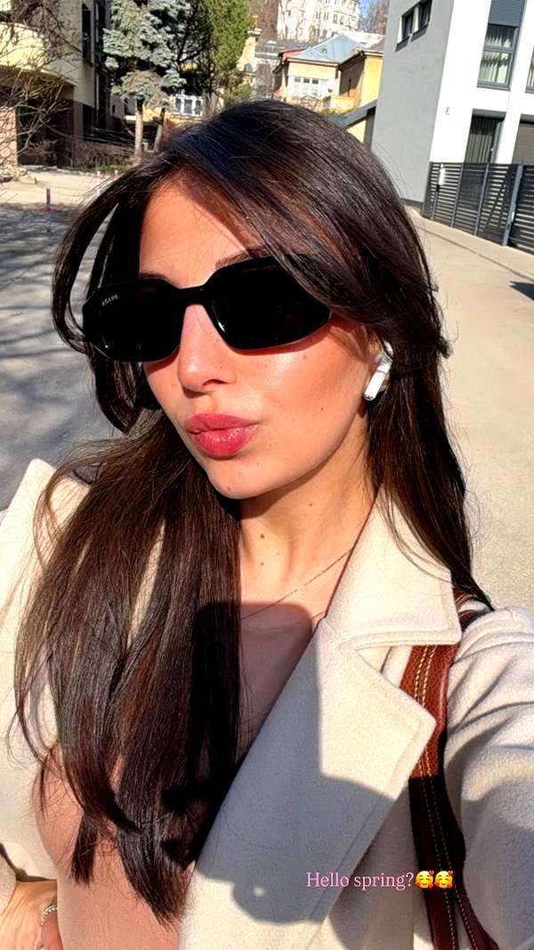 viki_dominev instagram image archive image