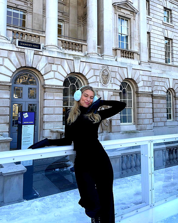 sophiebatzloff instagram image archive image