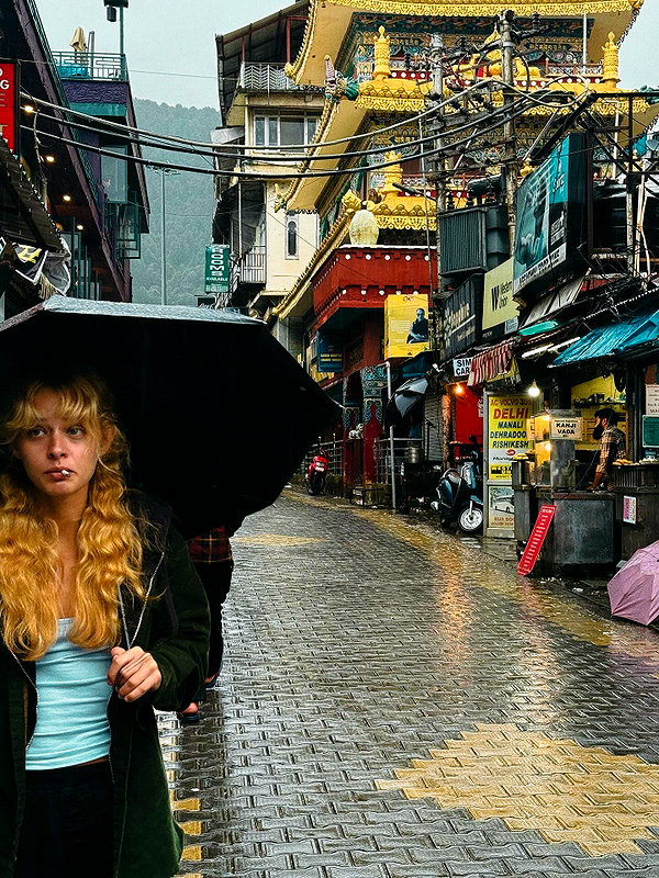 ronyida_ instagram image archive image