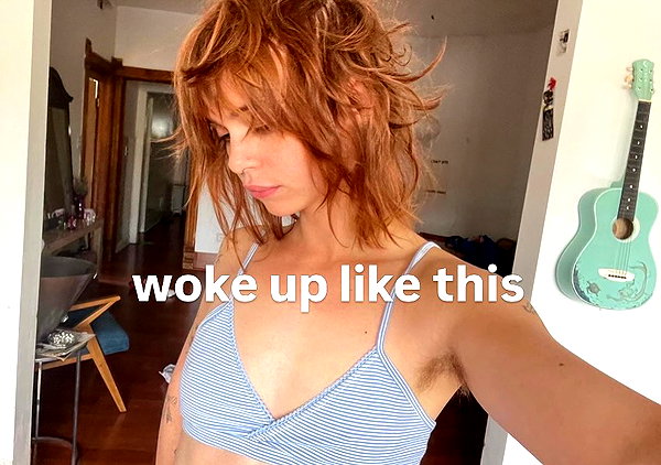 Archived image from @lolabllue on Instagram
