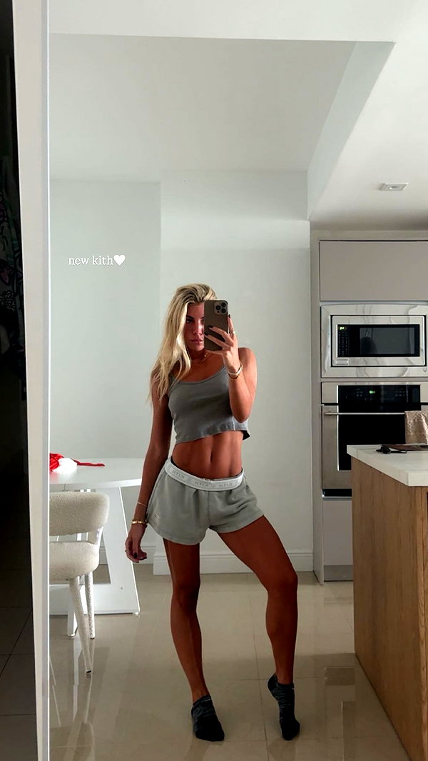 bellarenaldi instagram image archive image