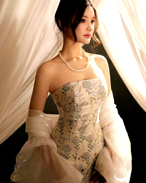 lyhythuedoxinh instagram image archive image