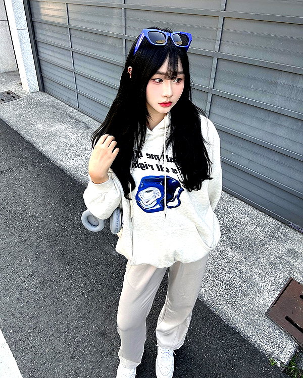 lai_931201 instagram image archive image