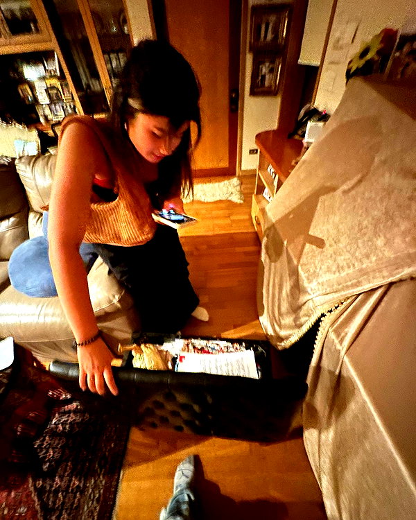 cait.knight instagram image archive image