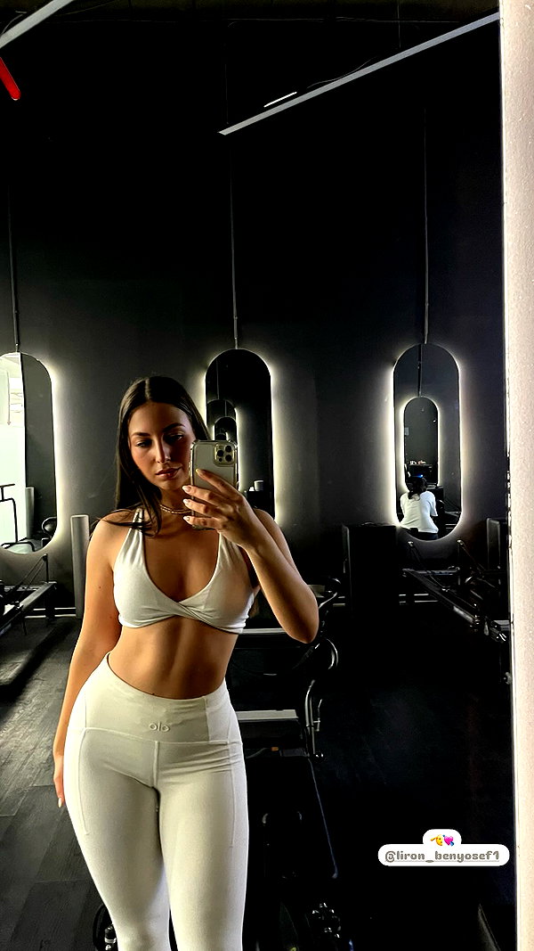 viki_dominev instagram image archive image