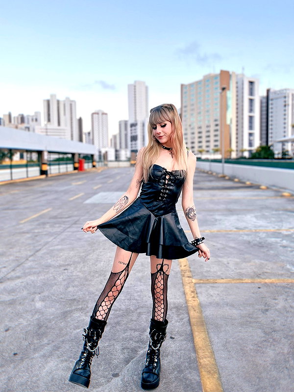 jadelaverne instagram image archive image