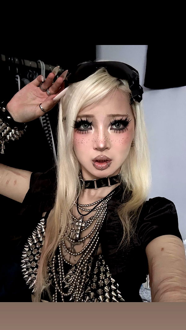 angelwithashotgunxx instagram image archive image