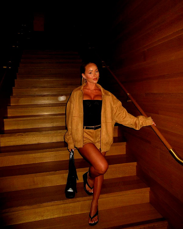 allieauton instagram image archive image