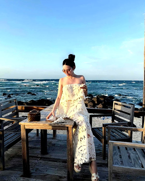 lyhythuedoxinh instagram image archive image