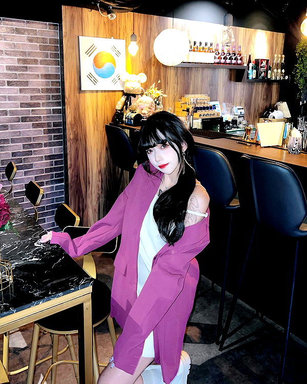 nixqq.425_ instagram image archive image