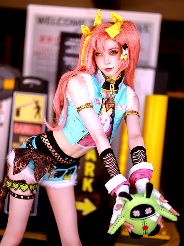duckie.cos instagram image archive image