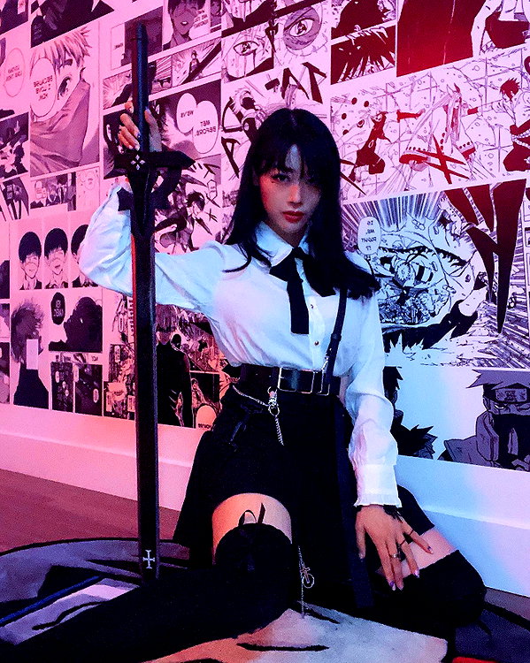 emily.ghoul instagram image archive image