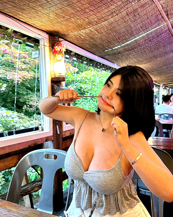 ro_bbin123 instagram image archive image
