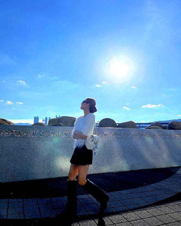 dear.zia instagram image archive image