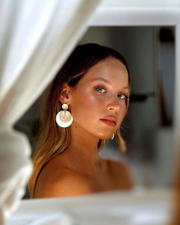 olivia.mathers instagram image archive image