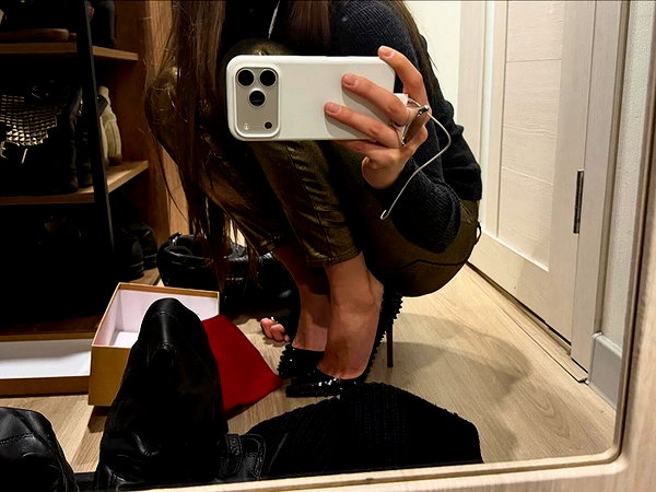 vivvvvvvvvvvvvvvvvvvvvvv instagram image archive image