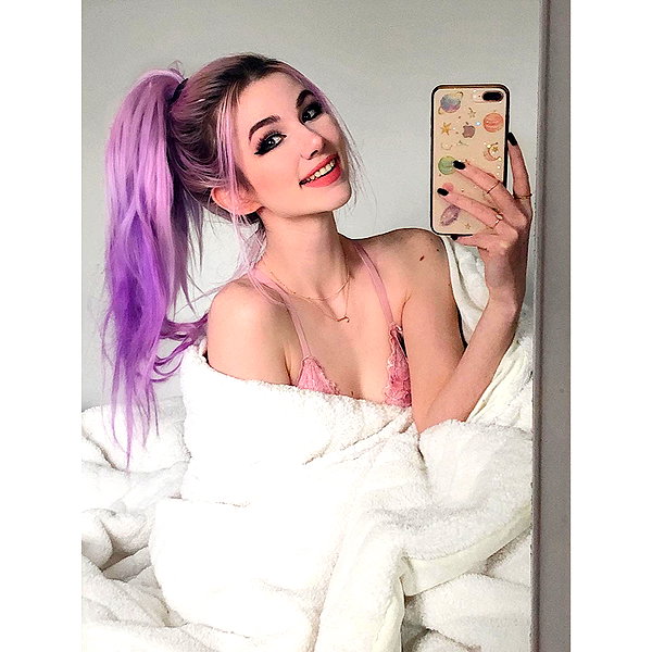 danielle.mercedie instagram image archive image