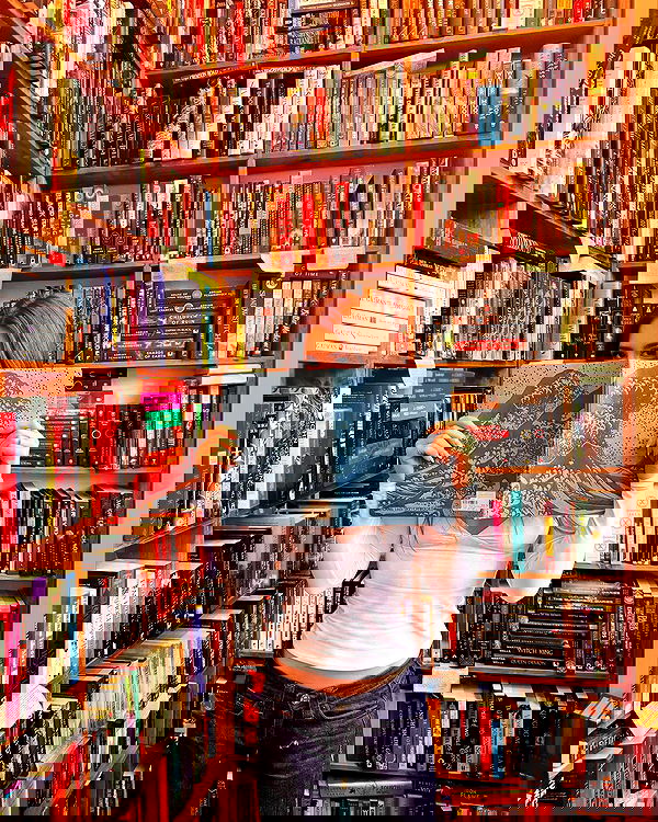 giuliahere giuliahere archive image