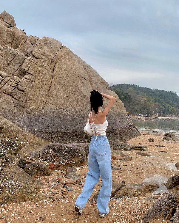 daxbin instagram image archive image
