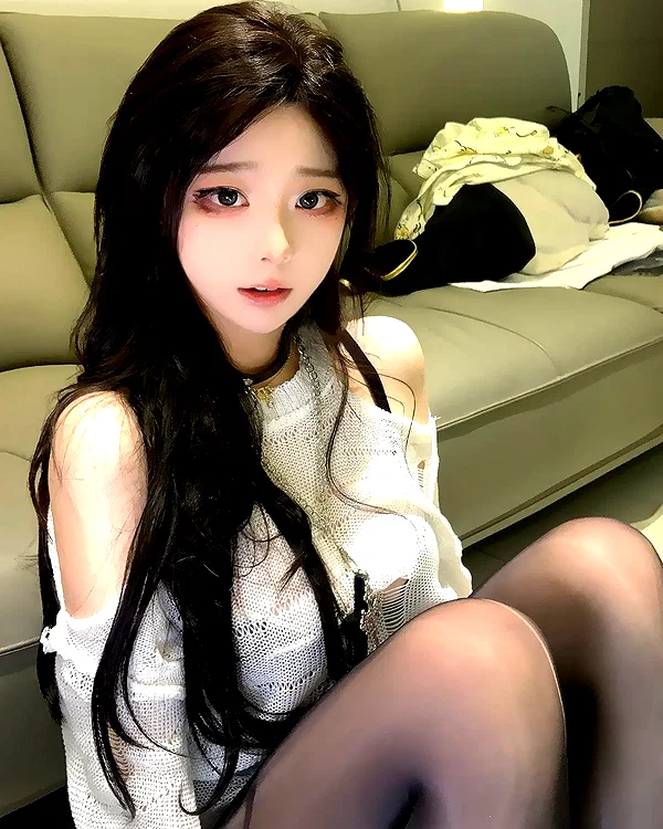 yingyinng_ instagram image archive image